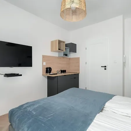 Cozy And Bright In By Renters Apartmán Poznaň