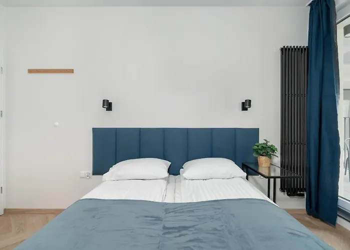 Apartment Cozy And Bright In By Renters *