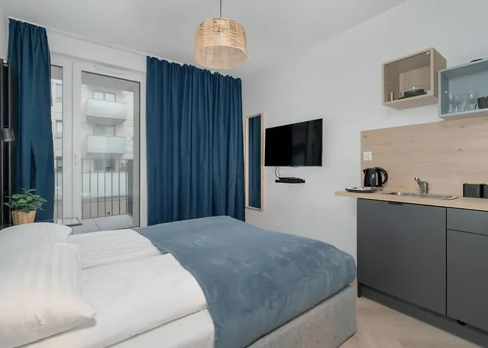 Apartment Cozy And Bright In By Renters Poznan